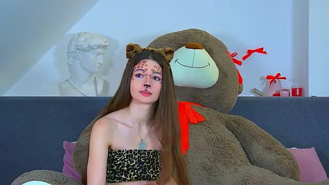 AmeliaFlares online show from October 2025 06:21:01 PM