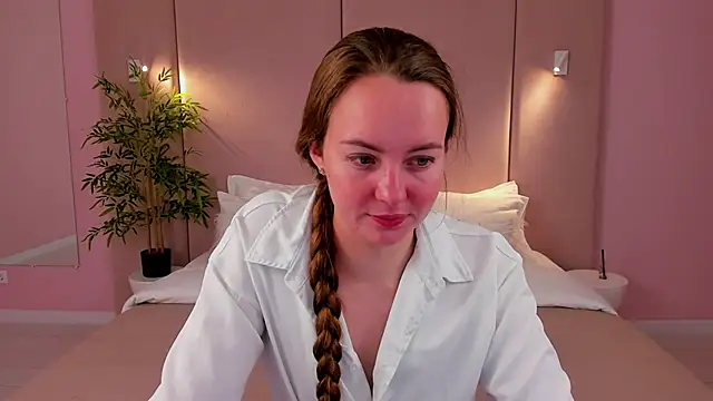 Snapshot of JaniceCollins chatting on April 2026 02:14:01 AM JaniceCollins online show from April 2026 02:14:01 AM