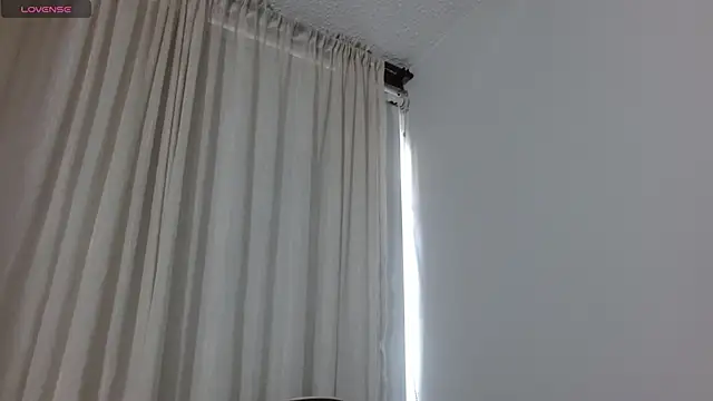 Lunasquirt1985 online show from April 2026 11:59:02 AM