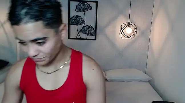 Liiamthompson online show from March 2025 11:51:02 AM