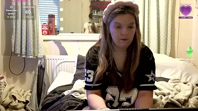 Demi WelshX online show from December 2025 09:40:01 AM