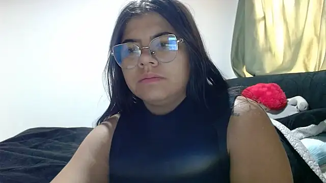 viccky vick online show from October 2025 03:35:01 PM