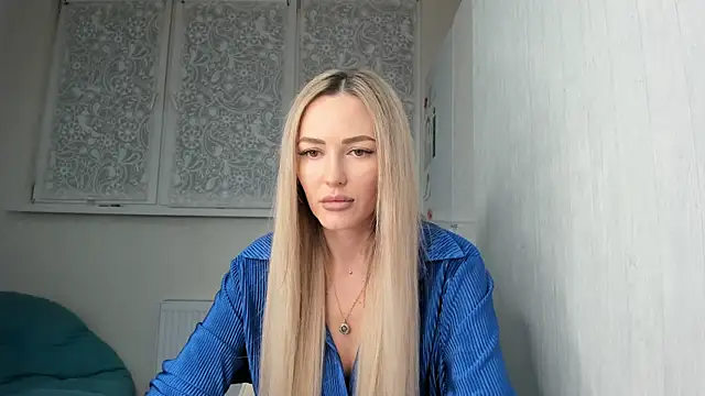 juciepussy  online show from March 2025 07:06:02 PM