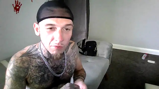 cruz815 online show from October 2025 07:26:02 PM