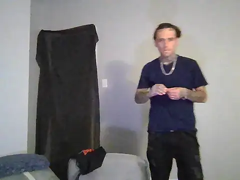 cruz815 online show from November 2025 10:25:01 PM