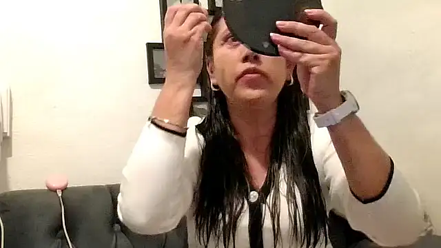 MirandaLatinaLovely online show from January 2026 07:52:02 PM