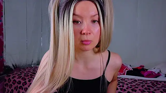 TwerkingCheerleader online show from January 2026 04:11:02 PM