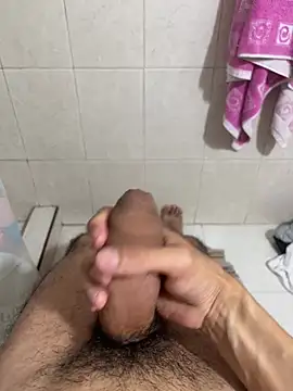 toni1405 online show from February 2026 03:15:02 AM