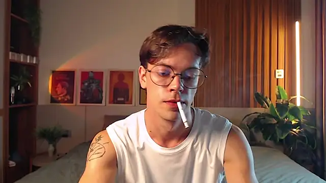 William Henry  online show from April 2026 01:05:02 PM