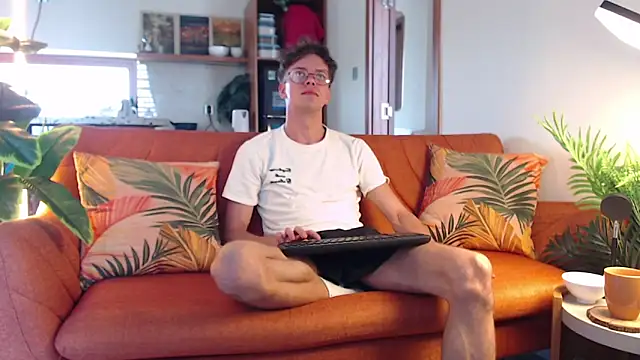 William Henry  online show from April 2026 05:21:02 AM