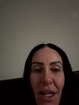 Snapshot of goddess-harper chatting on January 2026 01:46:02 PM goddess-harper online show from January 2026 01:46:02 PM