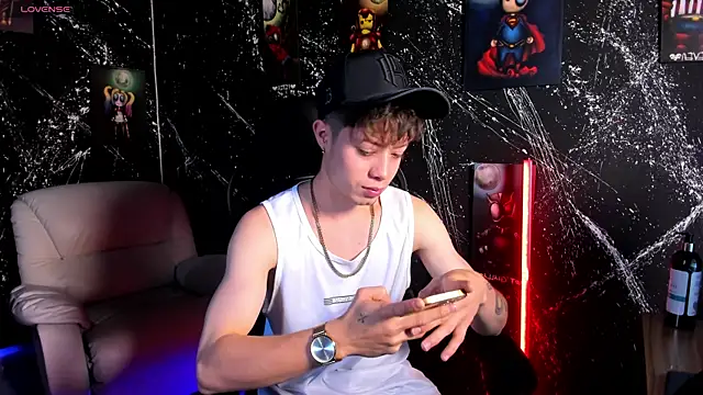 marcuscollins1  online show from February 2025 01:30:02 PM