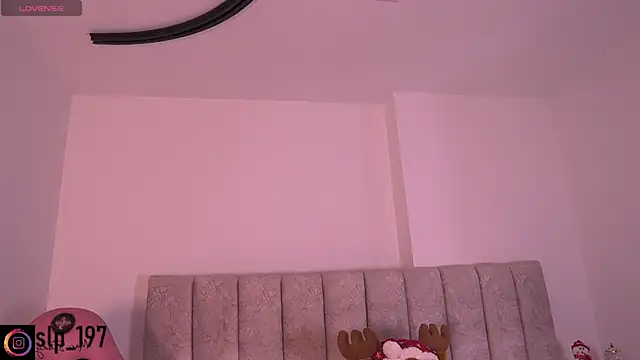 sara lopee1 online show from December 2025 11:58:02 AM