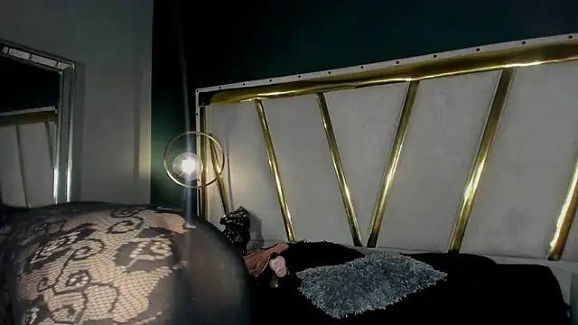 Mara Gonzalez online show from October 2025 07:54:01 PM