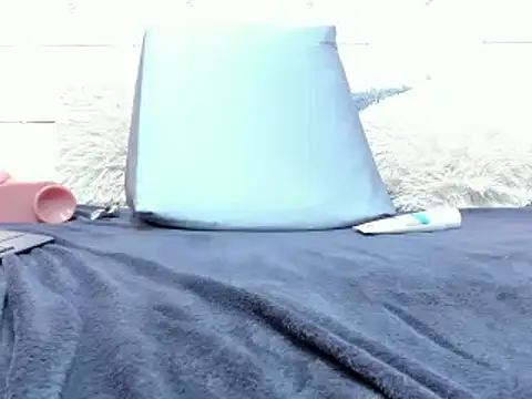 Snapshot of DayannaBronx chatting on February 2025 01:22:01 AM DayannaBronx online show from February 2025 01:22:01 AM