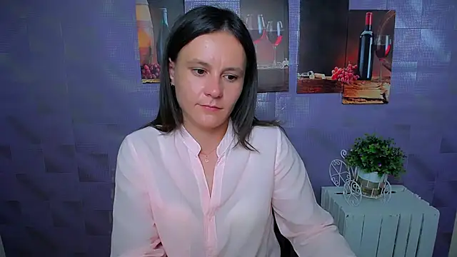 ValeriaHeart  online show from September 2025 01:44:02 PM