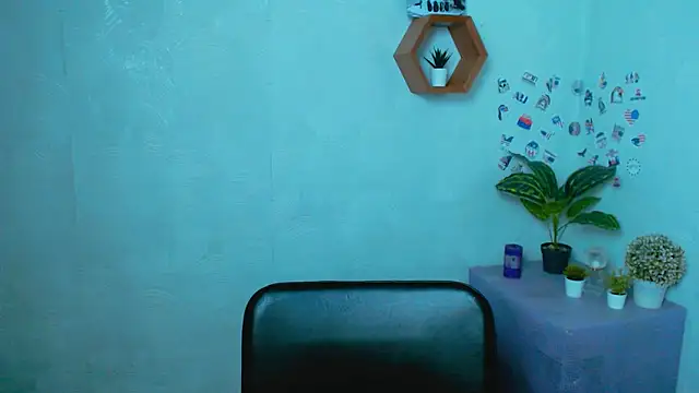 ValeriaHeart  online show from September 2025 12:17:02 PM