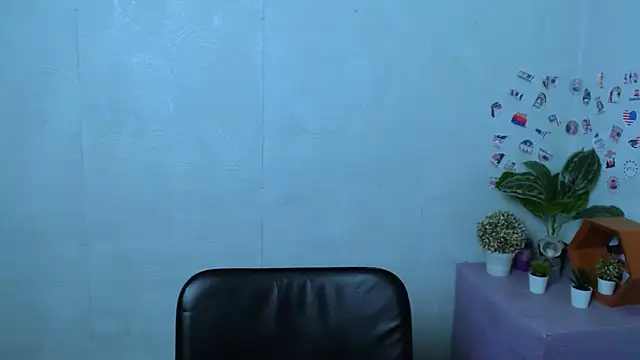 ValeriaHeart  online show from March 2026 04:14:01 AM