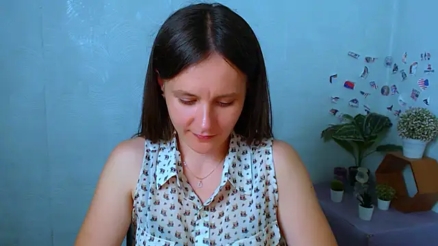 Snapshot of ValeriaHeart_ chatting on June 2026 01:26:02 PM ValeriaHeart online show from June 2026 01:26:02 PM