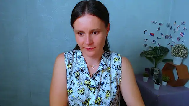 Snapshot of ValeriaHeart_ chatting on June 2026 04:09:01 PM ValeriaHeart online show from June 2026 04:09:01 PM