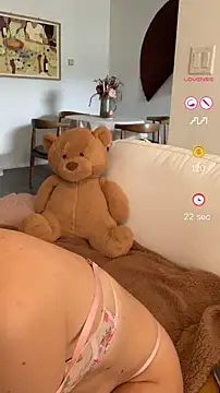 rileylovesyou online show from March 2025 06:50:02 PM