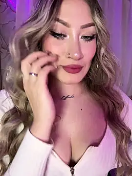 Snapshot of Lally_Valencia__ chatting on May 2026 07:13:01 AM Lally Valencia online show from May 2026 07:13:01 AM