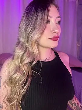 Snapshot of Lally_Valencia__ chatting on July 2026 01:56:02 AM Lally Valencia online show from July 2026 01:56:02 AM