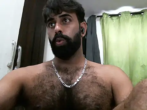 Snapshot of indianhairybull chatting on February 2025 04:52:02 AM indianhairybull online show from February 2025 04:52:02 AM