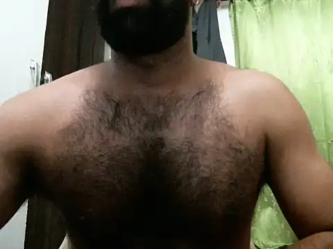 Snapshot of indianhairybull chatting on February 2025 05:53:01 AM indianhairybull online show from February 2025 05:53:01 AM