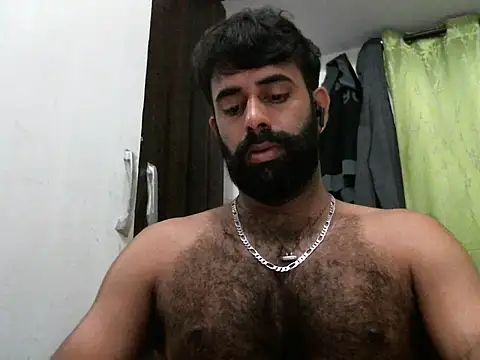Snapshot of indianhairybull chatting on March 2025 12:37:02 AM indianhairybull online show from March 2025 12:37:02 AM