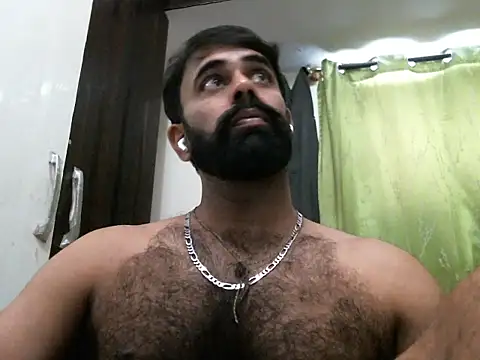 Snapshot of indianhairybull chatting on October 2025 04:41:02 AM indianhairybull online show from October 2025 04:41:02 AM