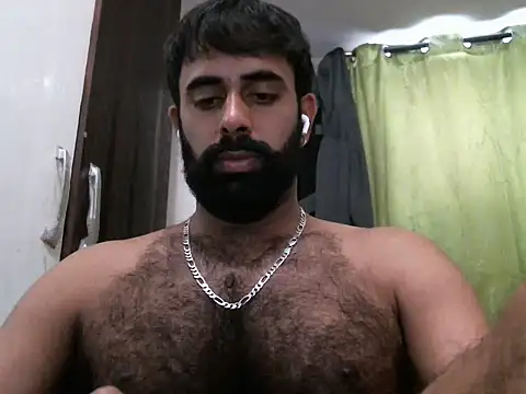 Snapshot of indianhairybull chatting on October 2025 04:34:01 AM indianhairybull online show from October 2025 04:34:01 AM