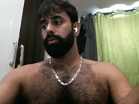 Snapshot of indianhairybull chatting on October 2025 04:26:01 AM indianhairybull online show from October 2025 04:26:01 AM