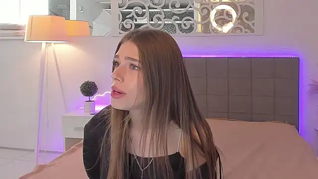 Snapshot of melissacrayzy chatting on April 2026 05:25:01 AM melissacrayzy online show from April 2026 05:25:01 AM