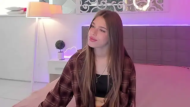 Snapshot of melissacrayzy chatting on June 2026 05:23:01 AM melissacrayzy online show from June 2026 05:23:01 AM