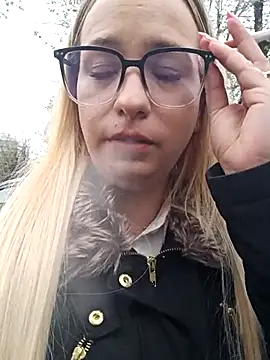 Mia RainX online show from March 2026 10:59:02 AM