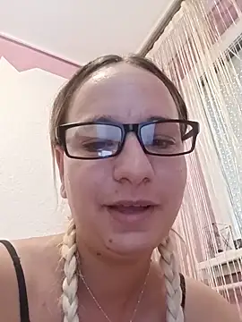 Snapshot of Mia_RainX chatting on June 2026 01:43:01 PM Mia RainX online show from June 2026 01:43:01 PM
