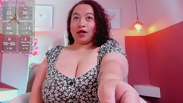 Snapshot of kattarina_ chatting on February 2025 12:44:02 PM kattarina online show from February 2025 12:44:02 PM