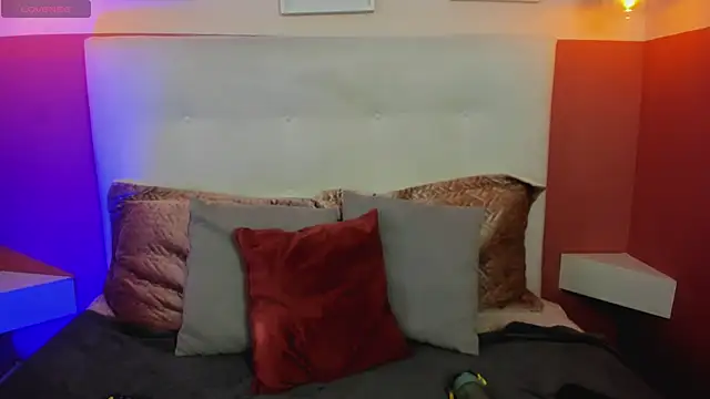 Snapshot of kattarina_ chatting on February 2025 12:42:01 PM kattarina online show from February 2025 12:42:01 PM