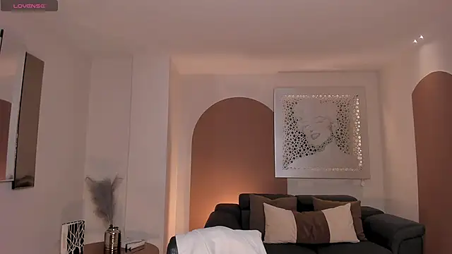 BeccaBaxter online show from April 2026 11:48:02 AM