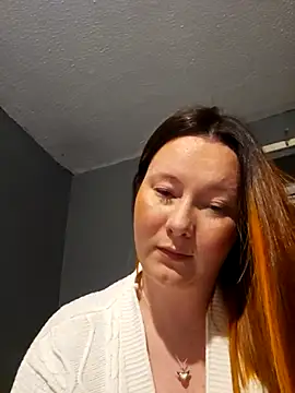 Snapshot of brooklyn_bombshell chatting on March 2025 08:43:02 PM brooklyn bombshell online show from March 2025 08:43:02 PM