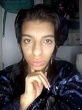 Ariell Kieran online show from October 2025 03:37:01 AM