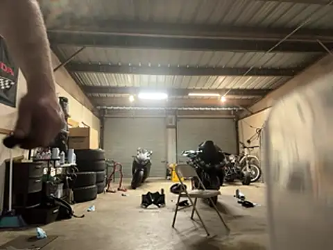 ClimbedCaelum online show from April 2026 11:51:02 PM