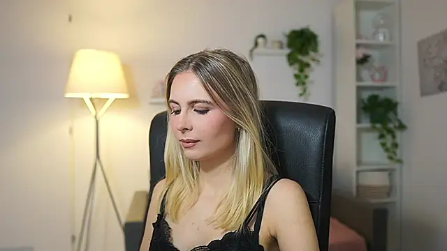 catecrago  online show from December 2025 09:29:02 AM