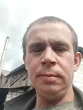 Snapshot of alex_brow_n chatting on March 2025 10:10:02 AM alex brow n online show from March 2025 10:10:02 AM