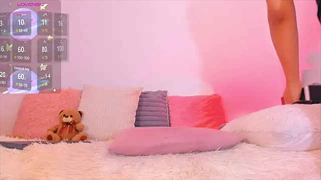 gigi dol online show from April 2026 08:31:01 AM