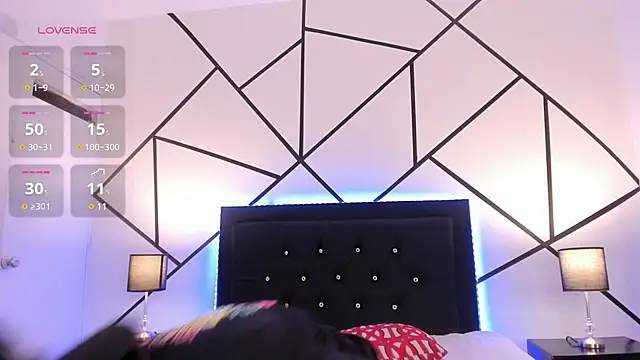 Liiam smith  online show from March 2025 06:45:01 PM