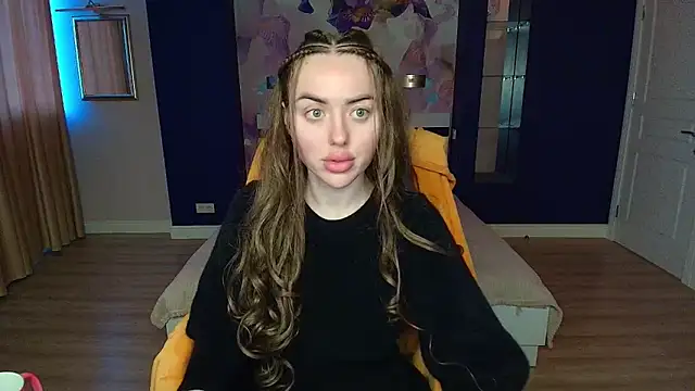 MissisCaty online show from April 2026 04:04:01 AM