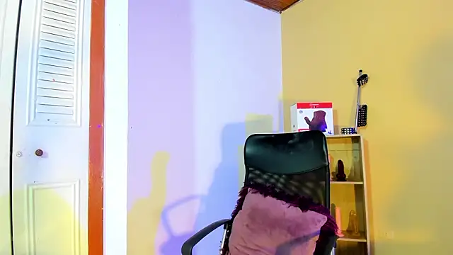 Violetta 0 online show from January 2026 01:37:02 PM