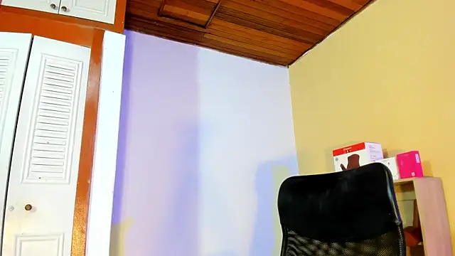 Violetta 0 online show from February 2026 01:00:02 PM